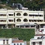 Hotel Haravgi