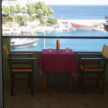 Hotel Haravgi 2*