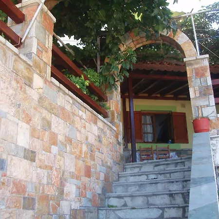 Hotell Haravgi 2*