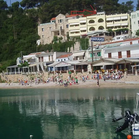 Ξενοδοχείο χαραυγή 2*