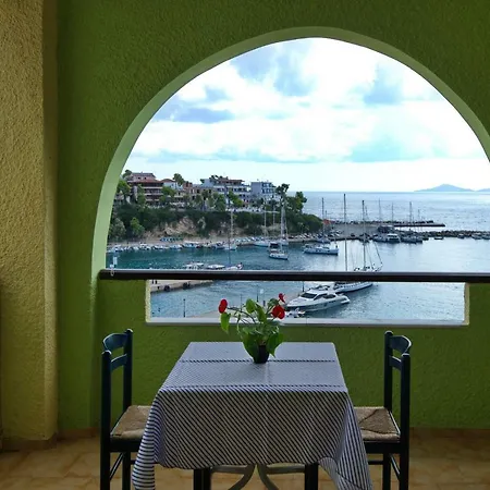 Haravgi Hotell