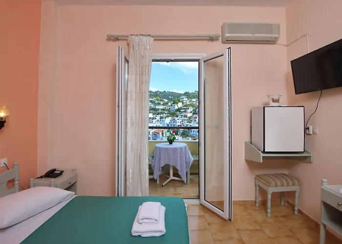 Haravgi Hotel Patitiri