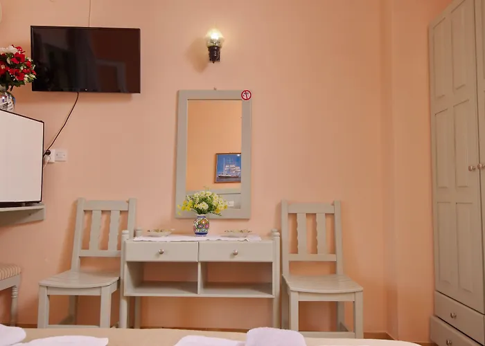 Haravgi Hotel Patitiri